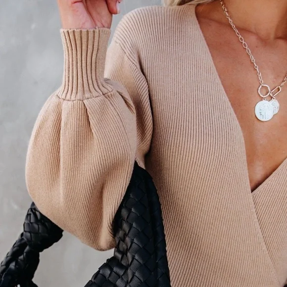 VICI | Kith Sweater - Picture 7 of 7